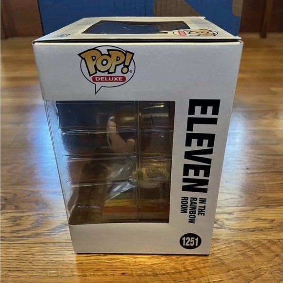 Funko Pop! #1251 Eleven In The Rainbow Room TARGET EXCLUSIVE NEW - Picture 8 of 9